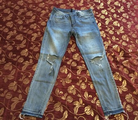 Trendy H\&M Divided Jeans Gr. 38 Destroyed Look Frühling